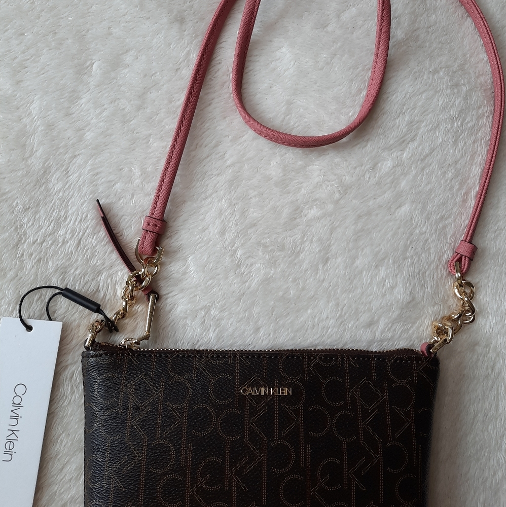 SOLD - Picture 4 of 10